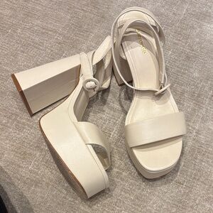 Larroude Off-White Platform Sandals